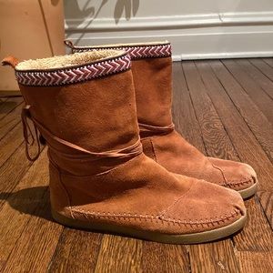 Toms Nepal Moccasins Boot